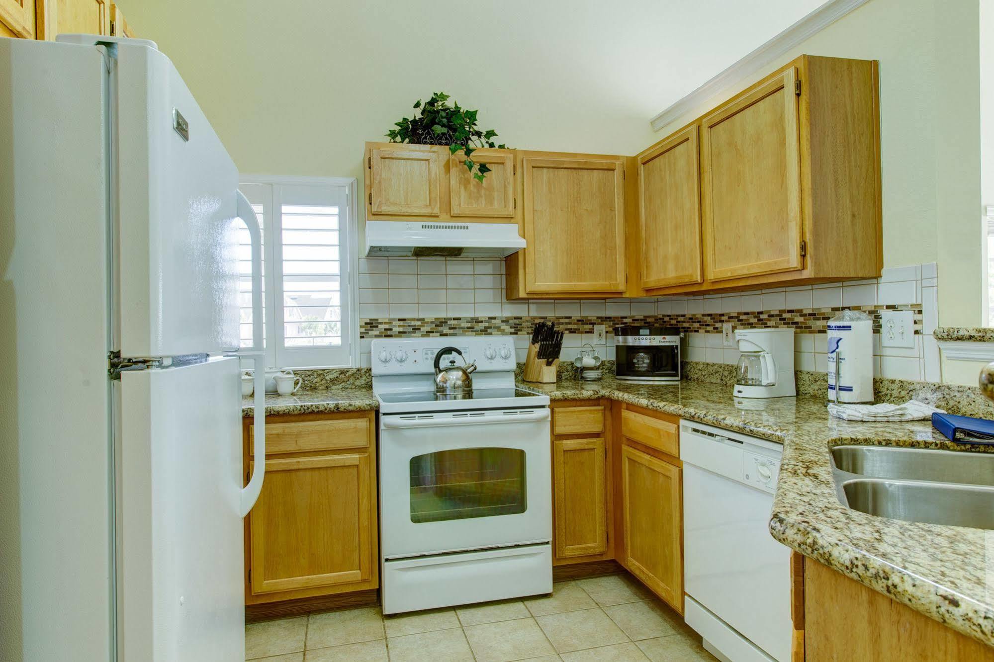 Runaway Beach Resort By Magical Memories -Disney Area Kissimmee Extérieur photo